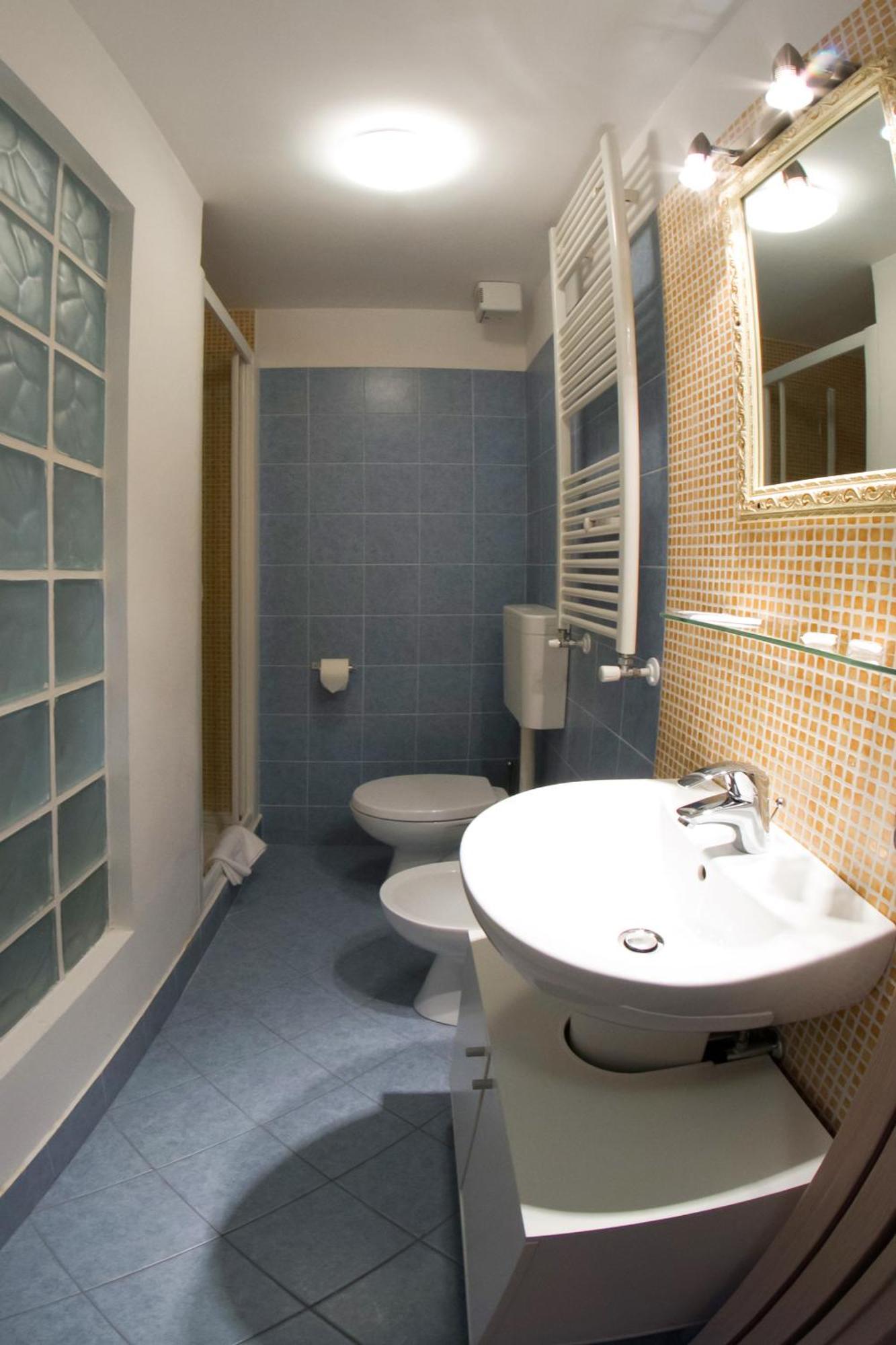 Piazza Grande City Residence Triest Zimmer foto