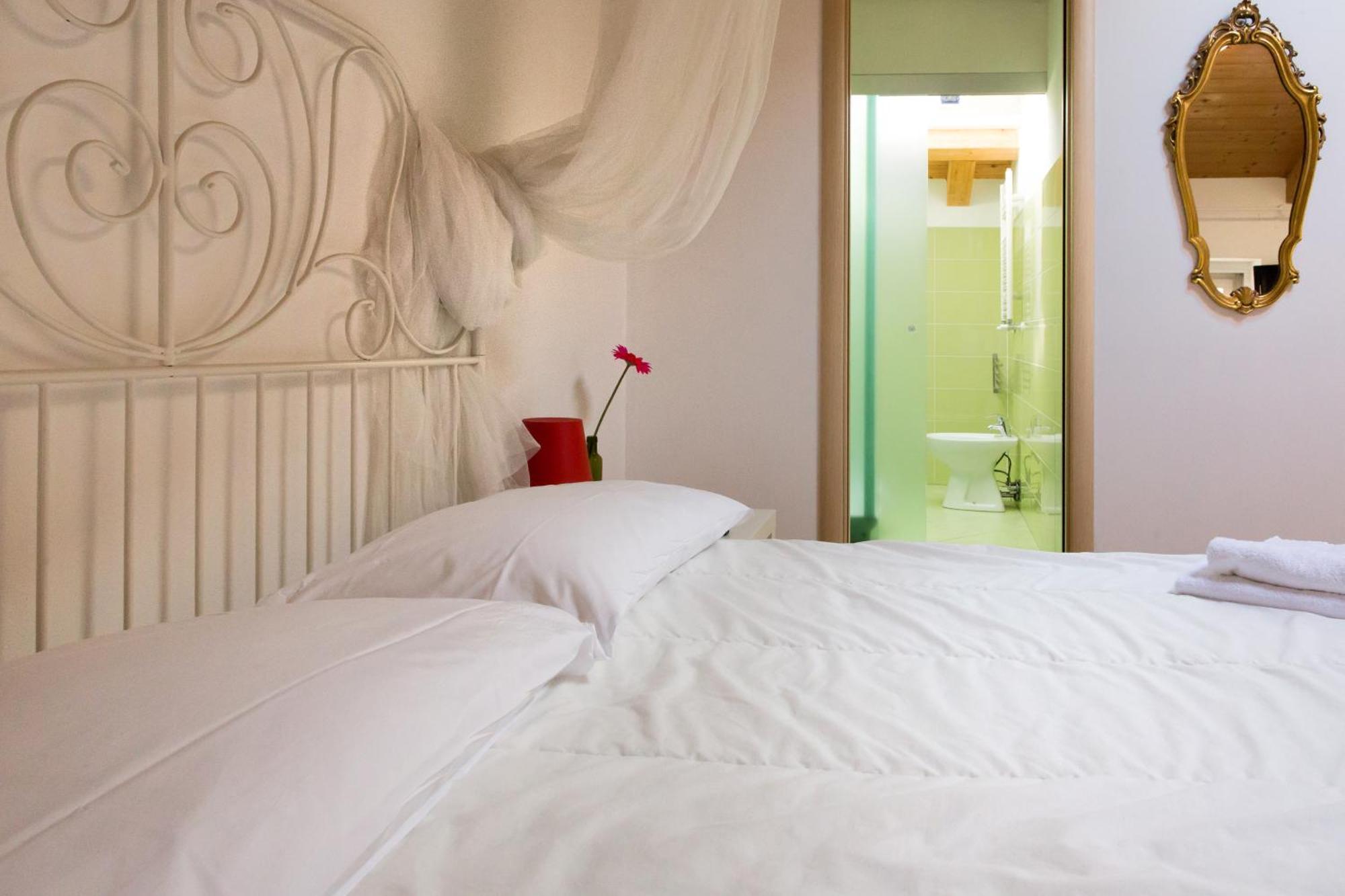Piazza Grande City Residence Triest Zimmer foto
