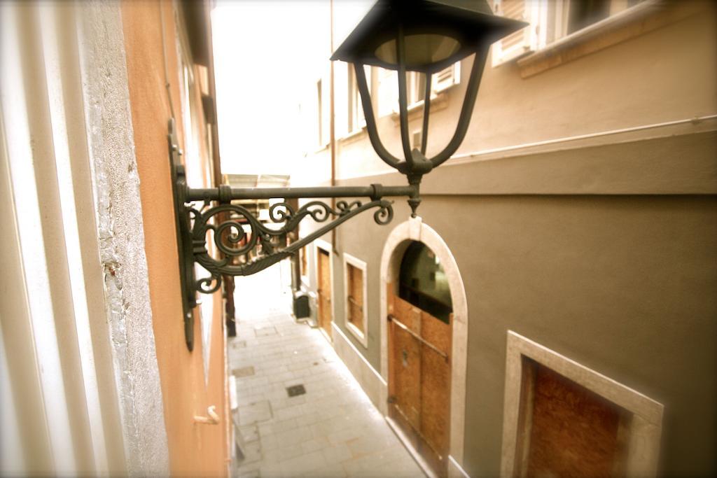 Piazza Grande City Residence Triest Exterior foto