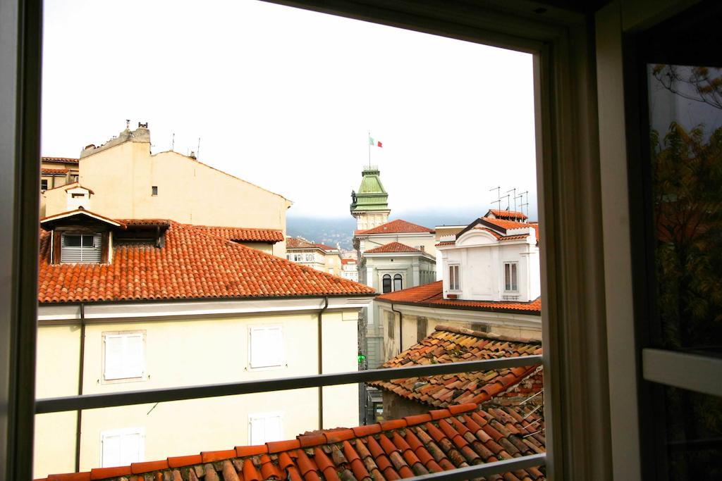 Piazza Grande City Residence Triest Zimmer foto